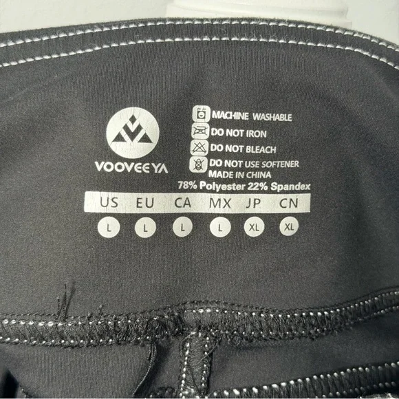 Two Pairs of Women's Flare Yoga/Jeans with Contrast White Stitching Blue/Black - Picture 7 of 16